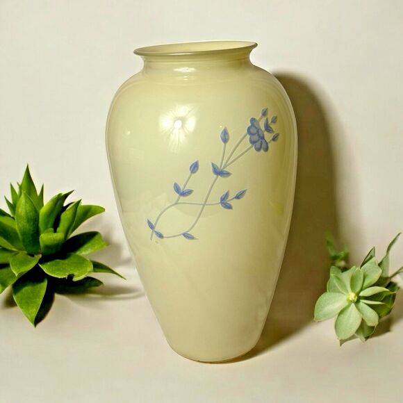 Princess House Vase Cream with Blue Flowers 13" - Picture 1 of 5